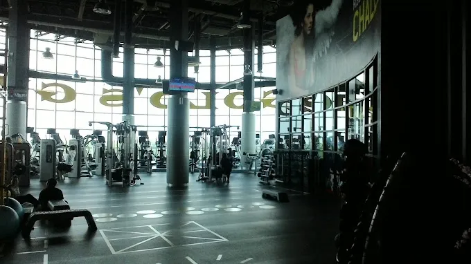 Gold's Gym Bintaro Xchange
