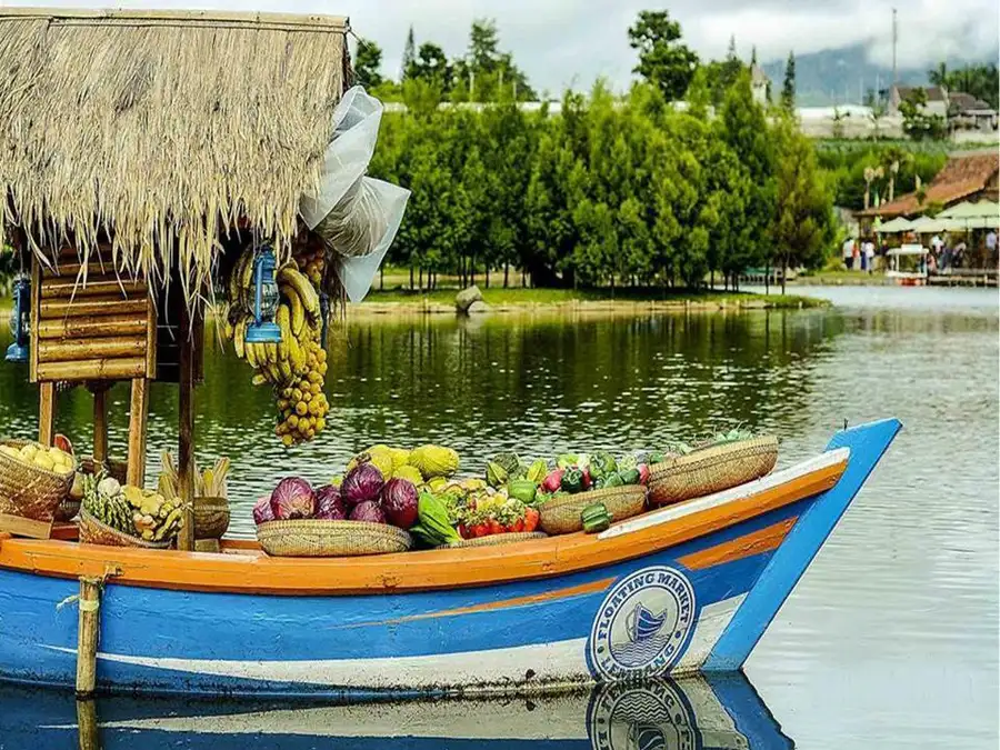 Lembang Floating Market