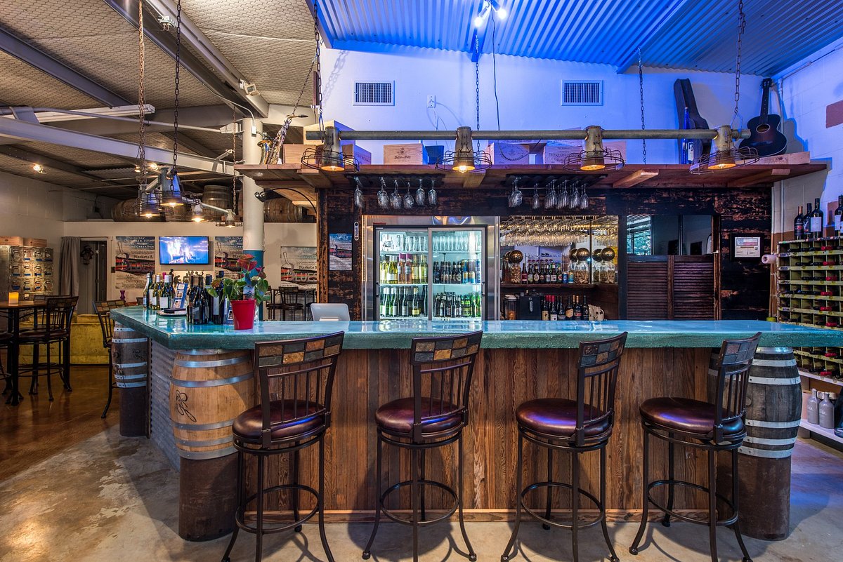 Barons CreekSide Cabin Resort