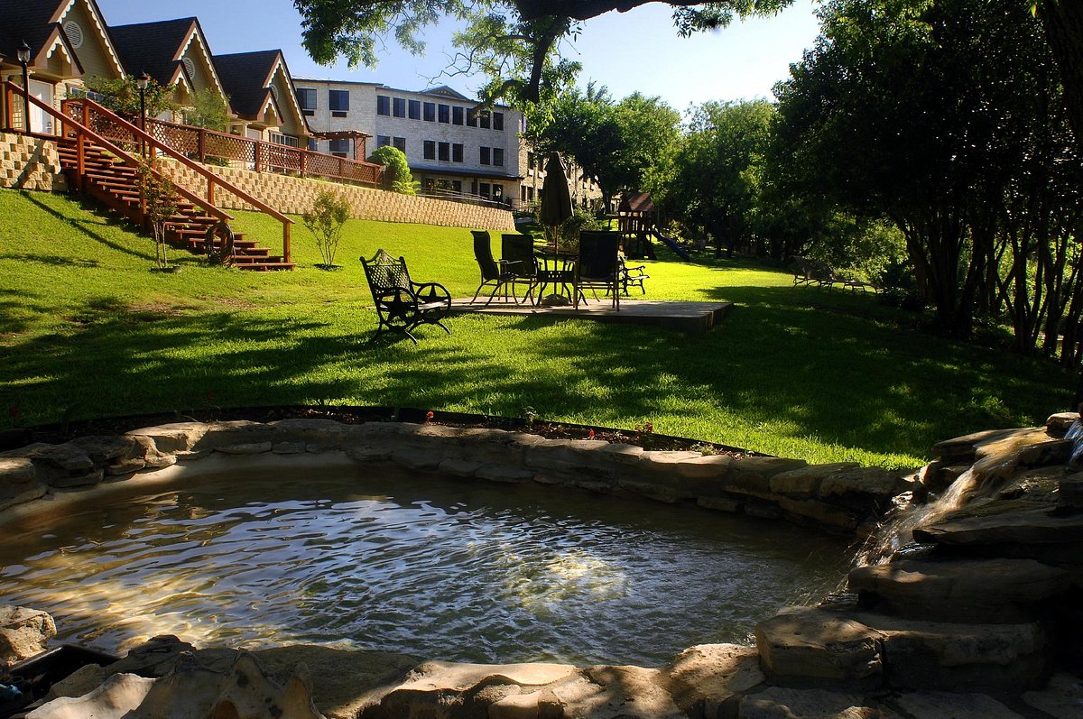 Inn on Baron's Creek