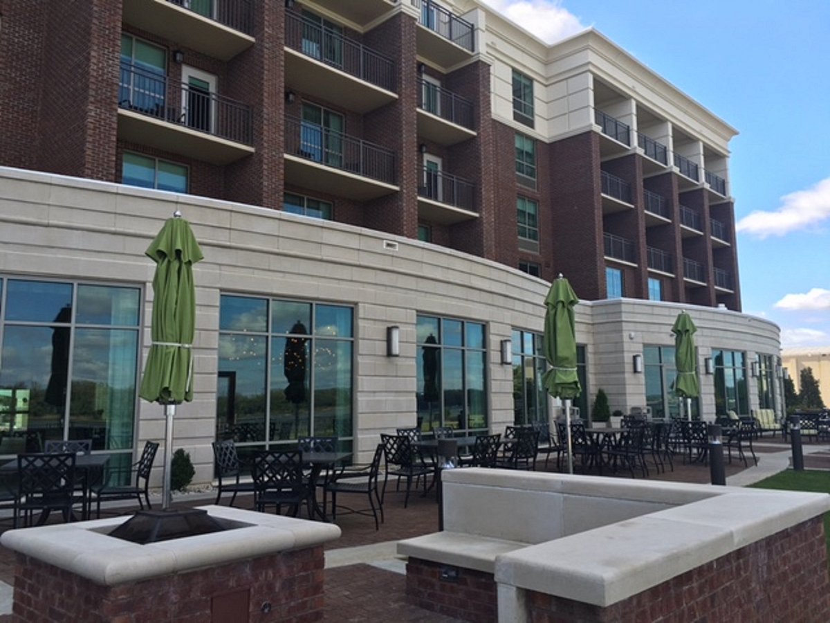 Holiday Inn Paducah Riverfront, an IHG Hotel