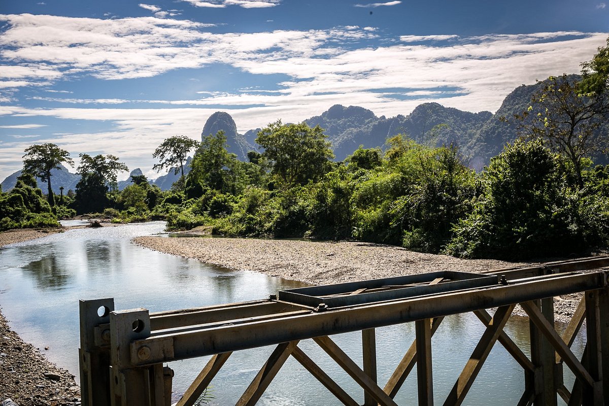 Riverside boutique resort