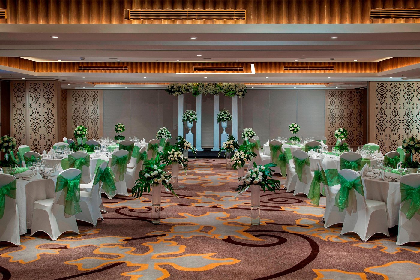 Courtyard Bali Seminyak Resort