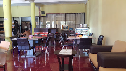 Yenny's Bakery &amp; Cafe