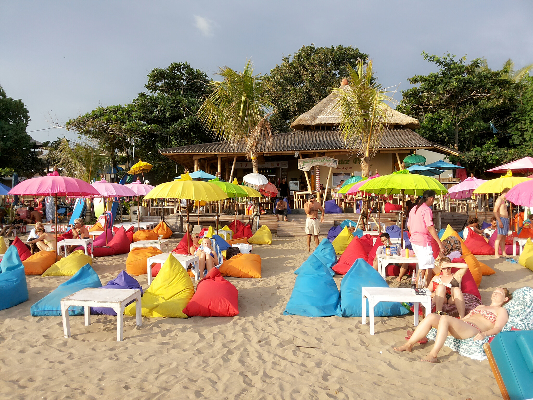 Bali Juice Park Bar&amp;Grill