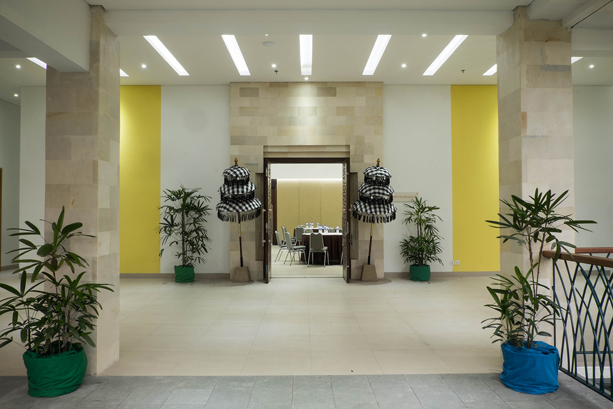 Bintang Flores Hotel