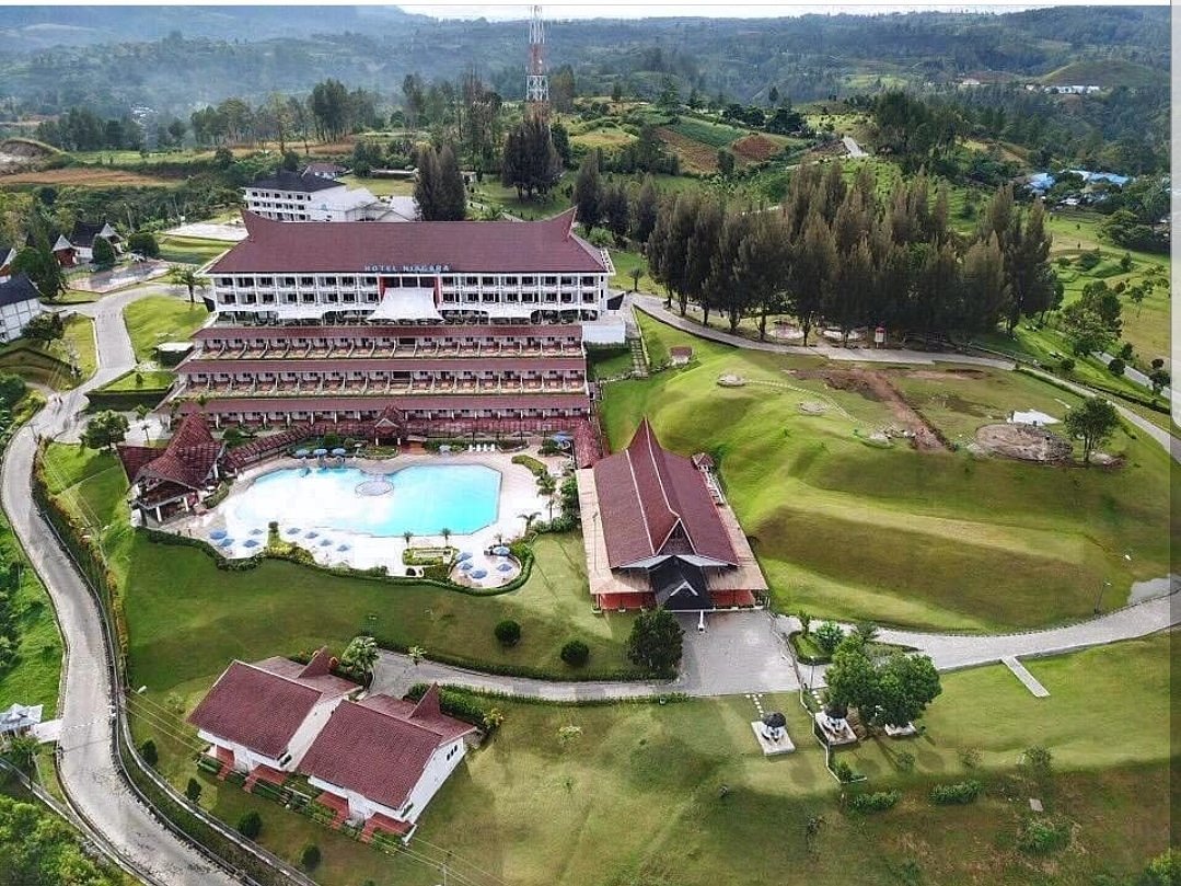 Niagara Hotel &amp; Resorts Lake Toba