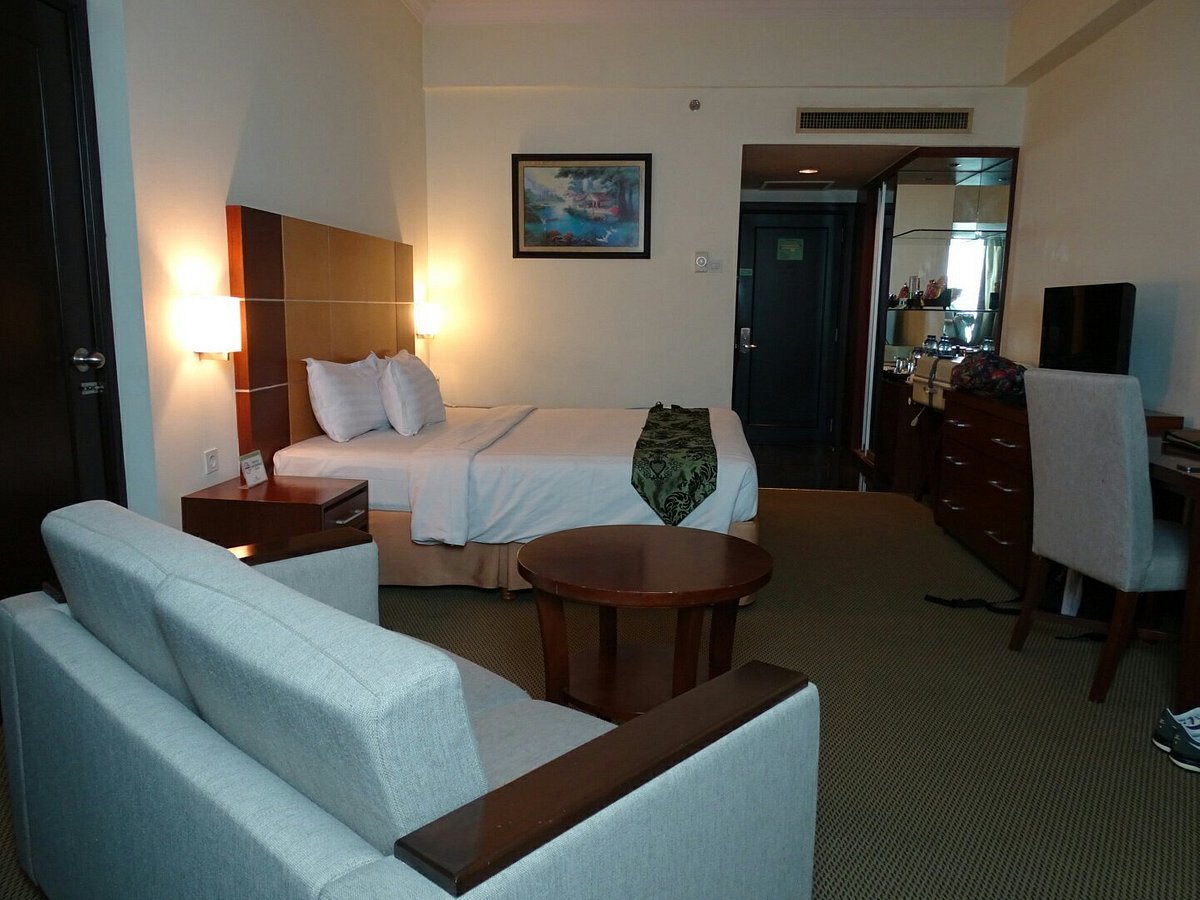 Emerald Garden Hotel