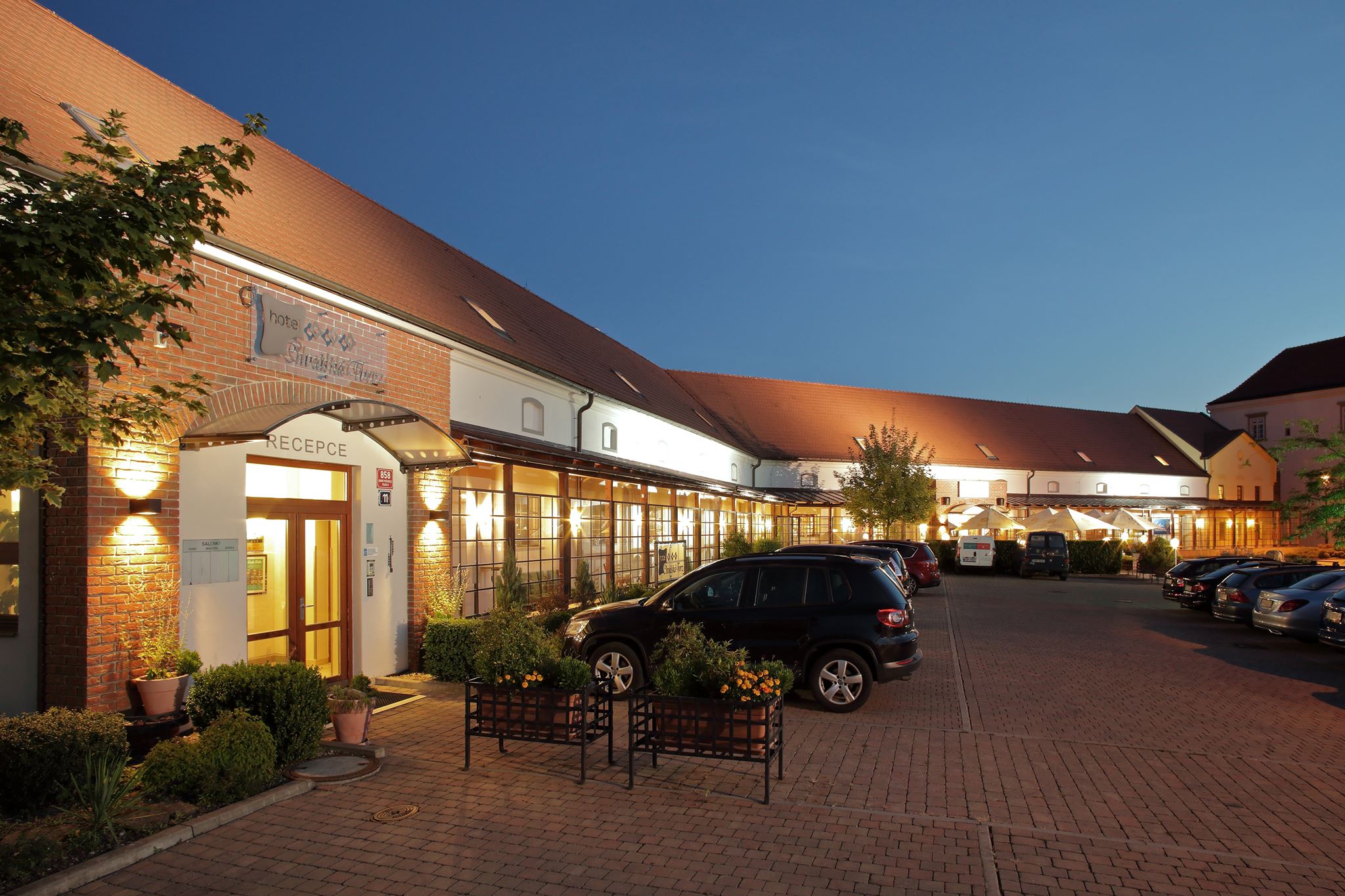 Hotel Chvalská Tvrz