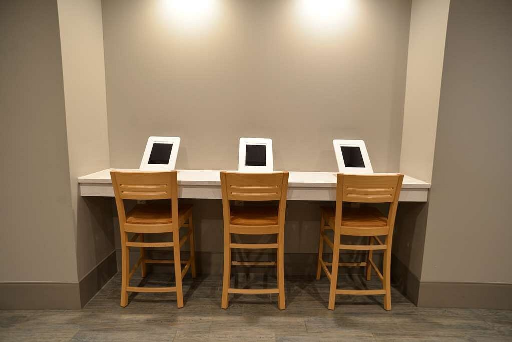 Country Inn &amp; Suites by Radisson, Duluth North, MN