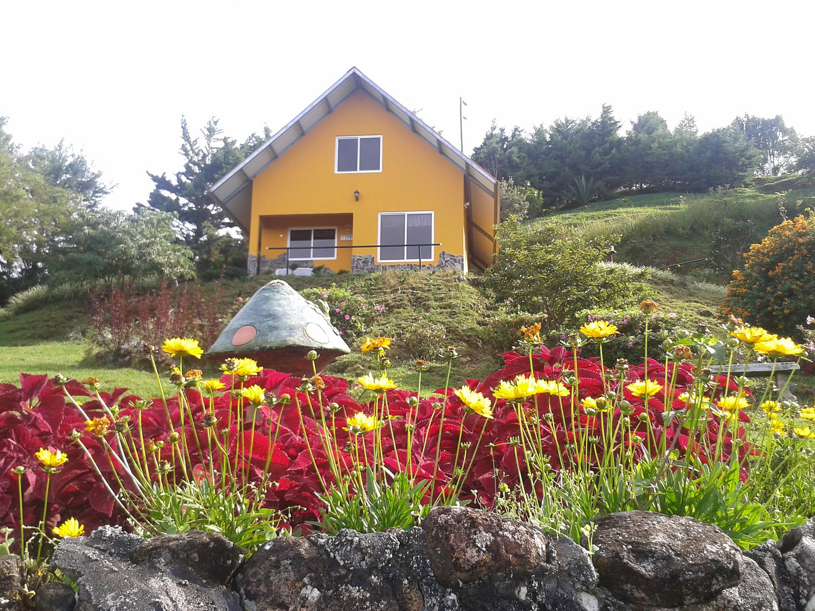 Cabañas El Parador y Café Mirador El Parador.