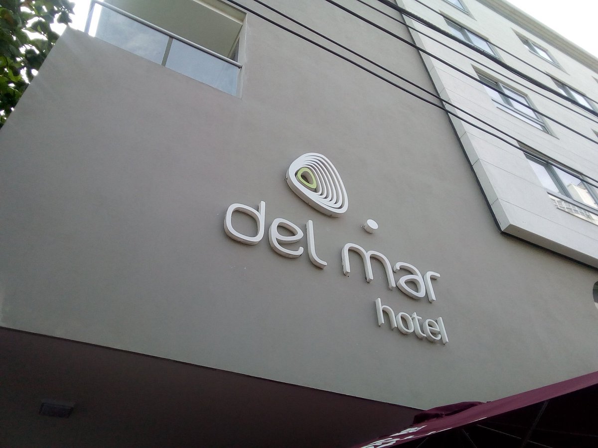 Delmar Hotel