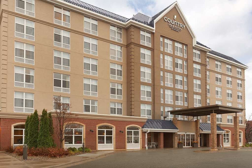 Country Inn &amp; Suites by Radisson, Bloomington at Mall of America, MN
