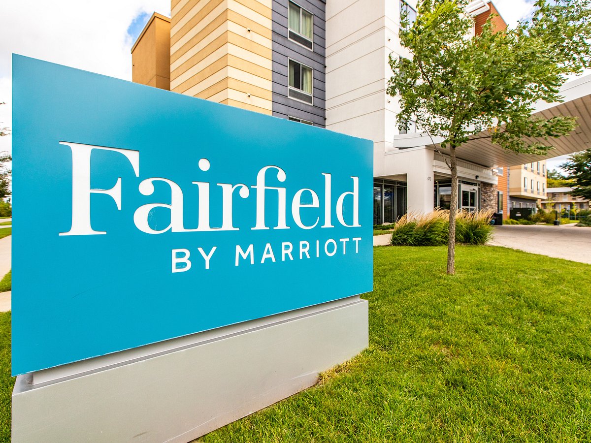 Fairfield Inn &amp; Suites Rochester Mayo Clinic Area/Saint Marys