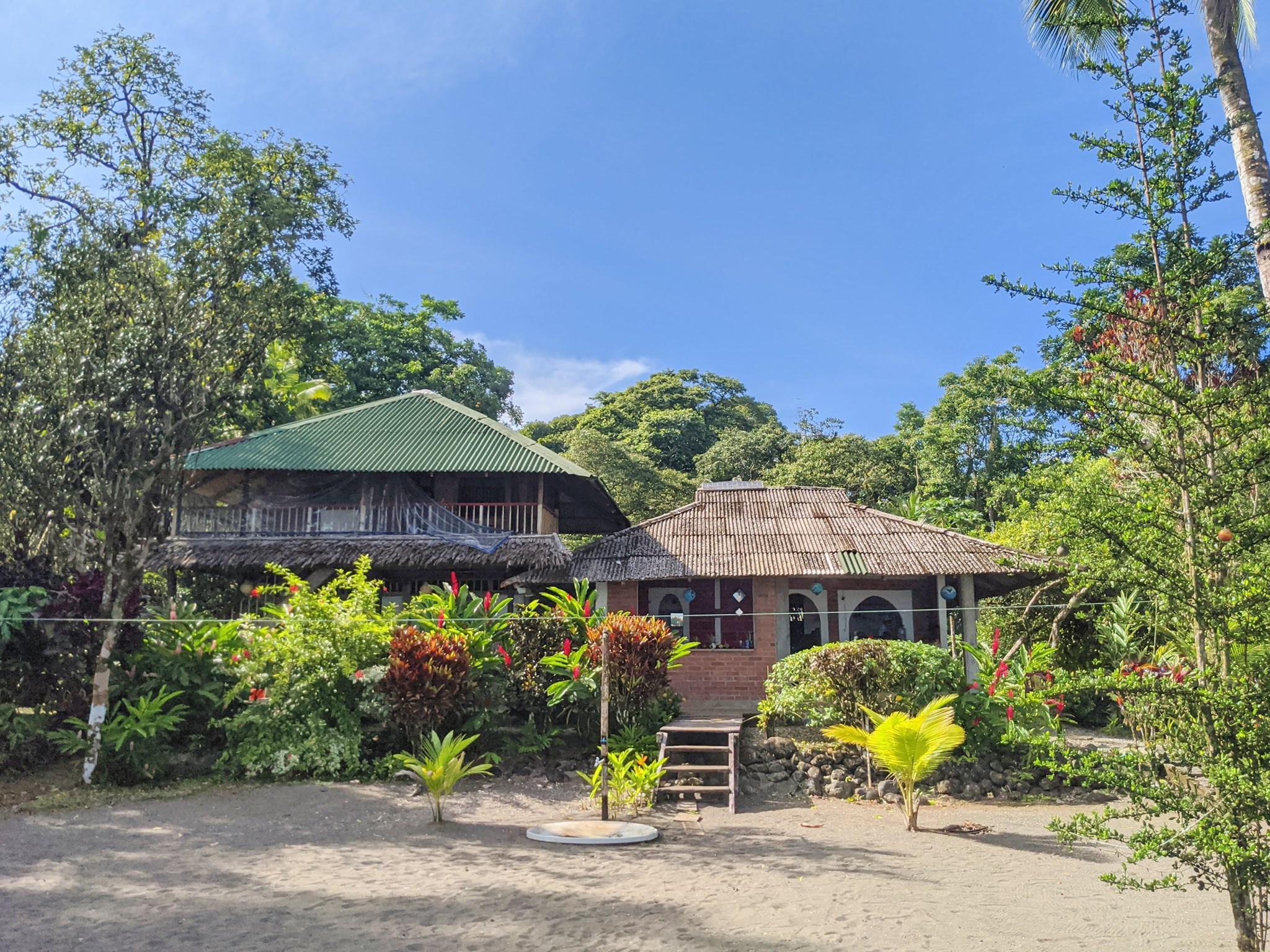 CABAÑAS PLAYA TERCO