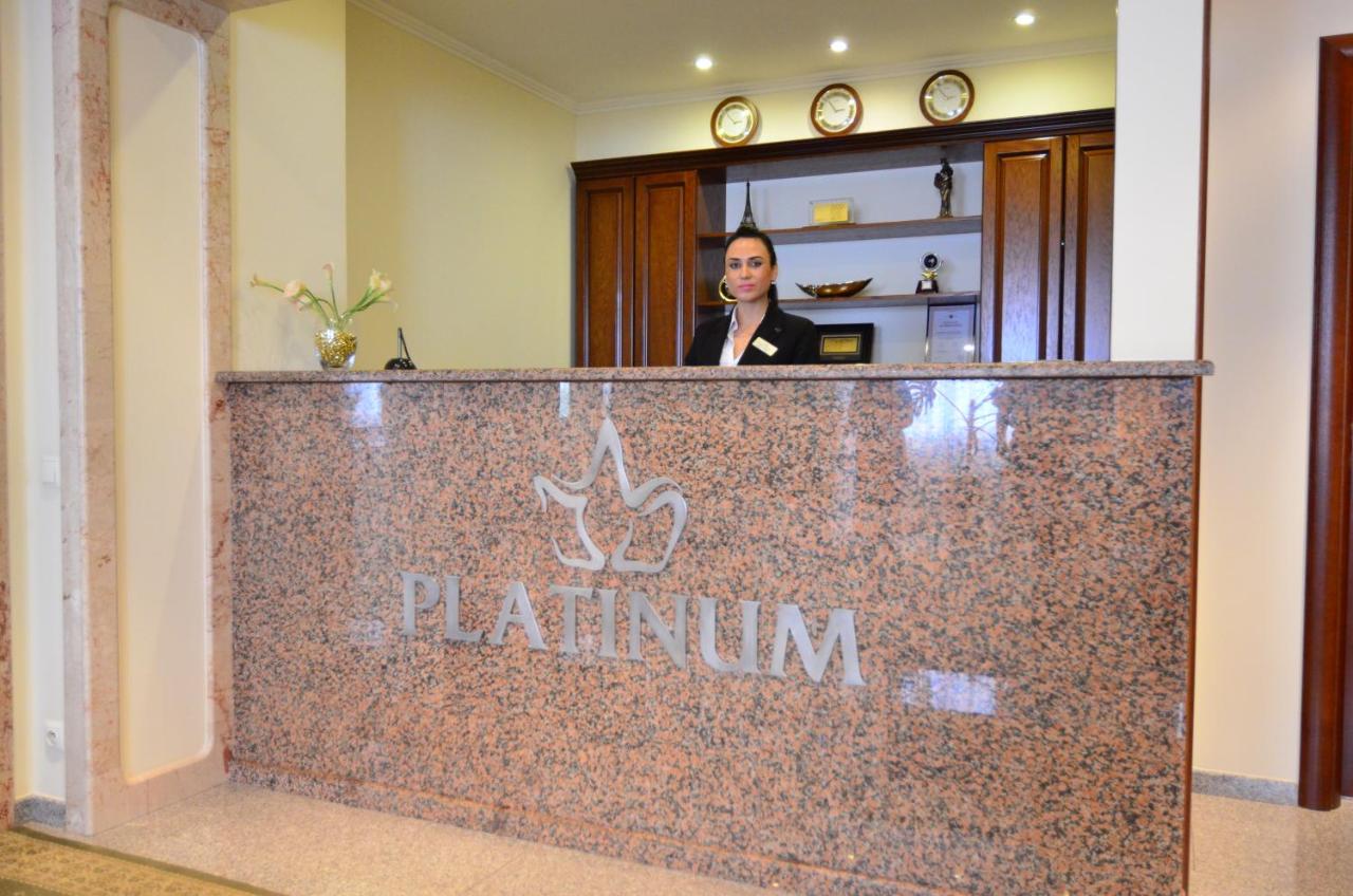 Platinum Hotel
