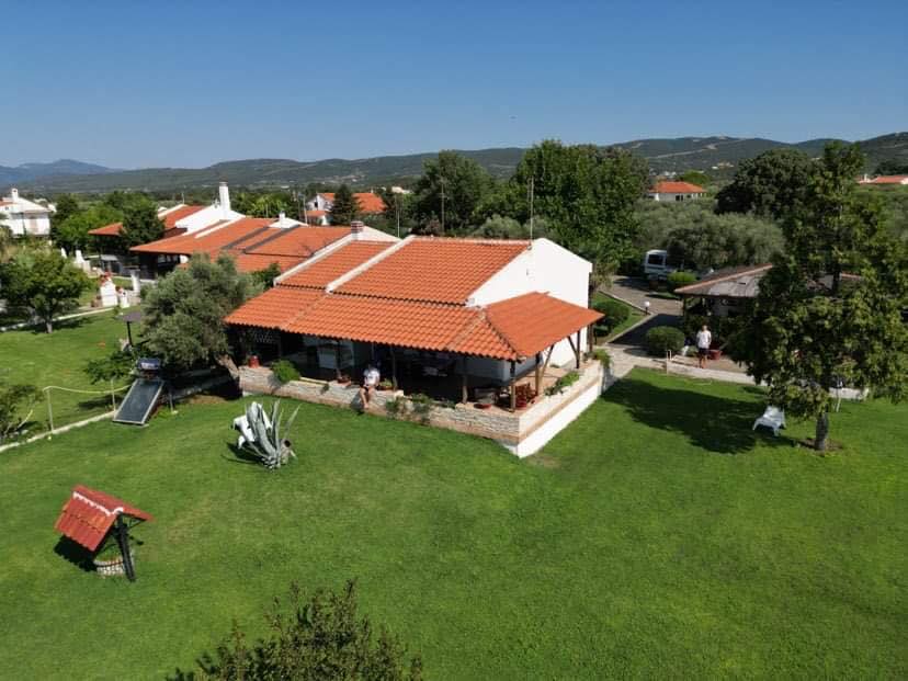 HOTEL LOGA (ΞΕΝΟΔΟΧΕΙΟ ΕΠΙΠΛΟΜΕΝΩΝ ΔΙΑΜΕΡΙΣΜΑΤΩΝ)