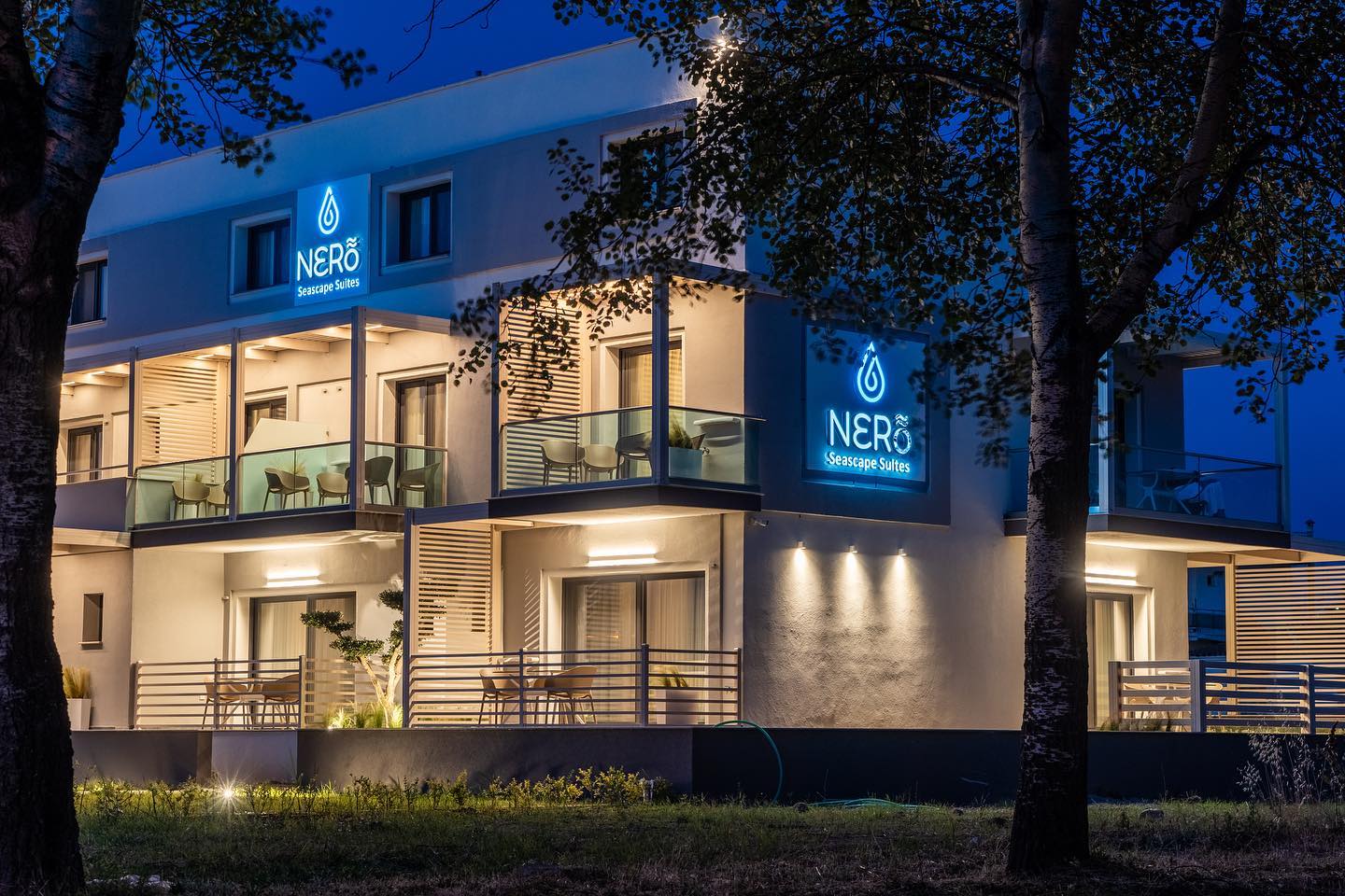 NERO Seascape Suites