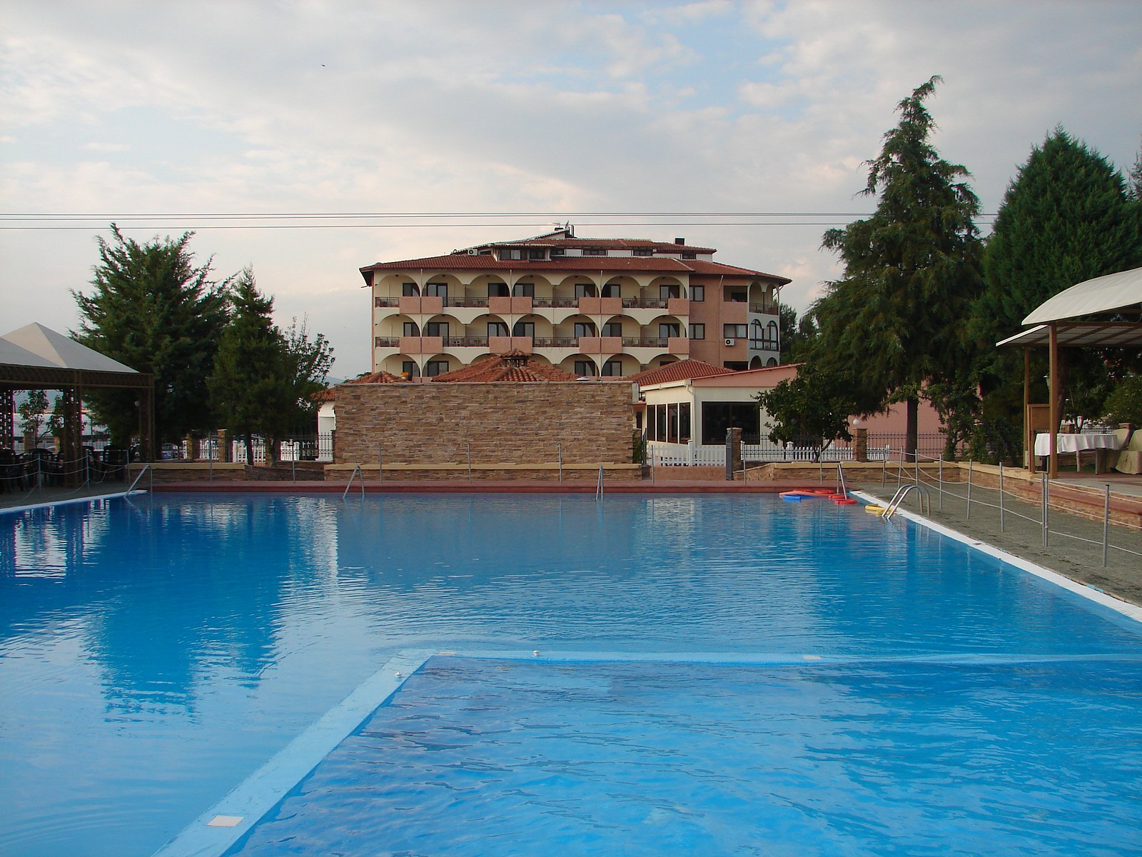 Chris &amp; Eve Mansion Hotel