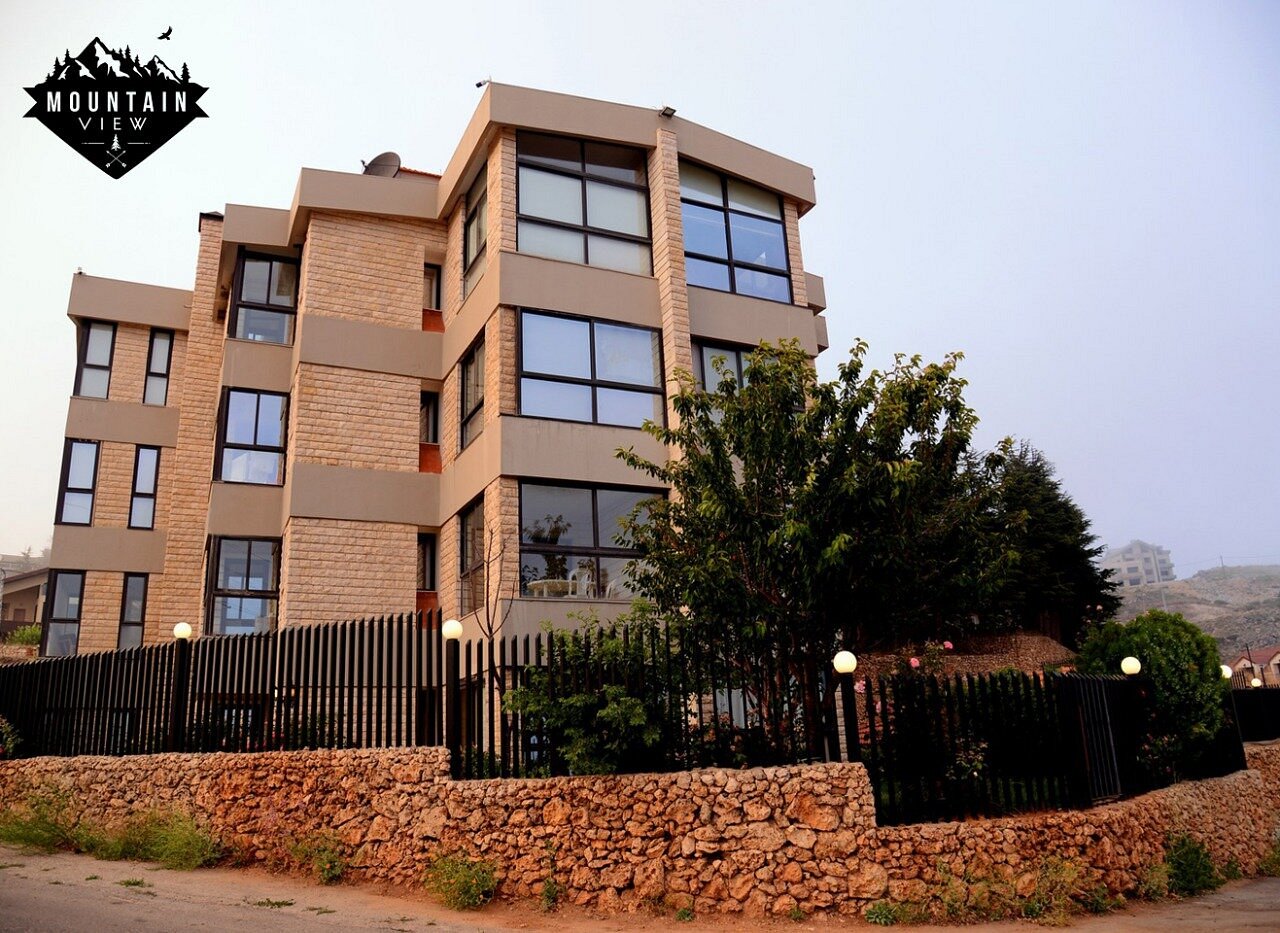 Mountain View Cedars