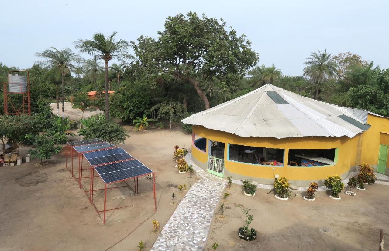 Chez Fatou et Saladin